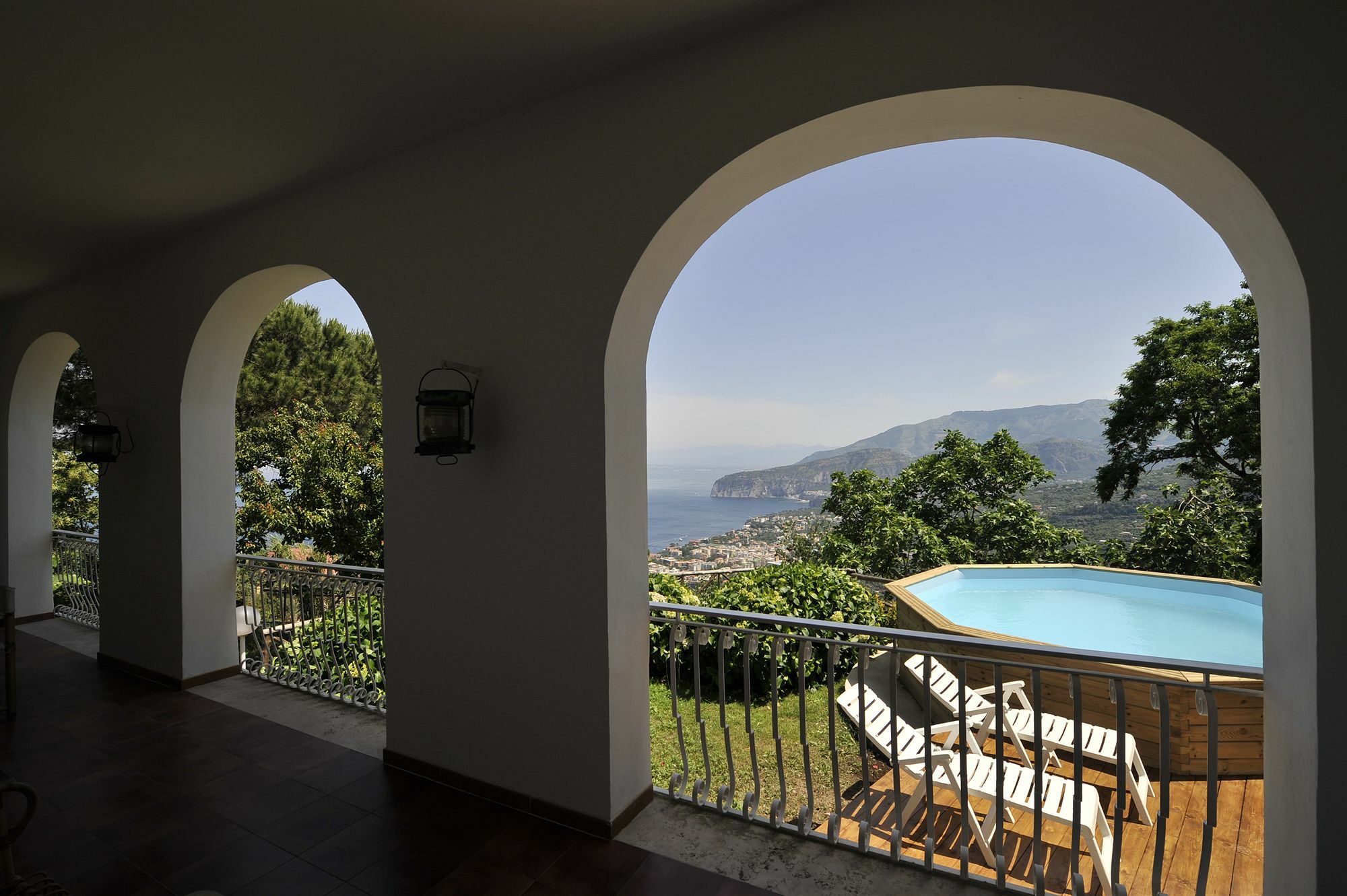 Sycamore Hill * Sorrento